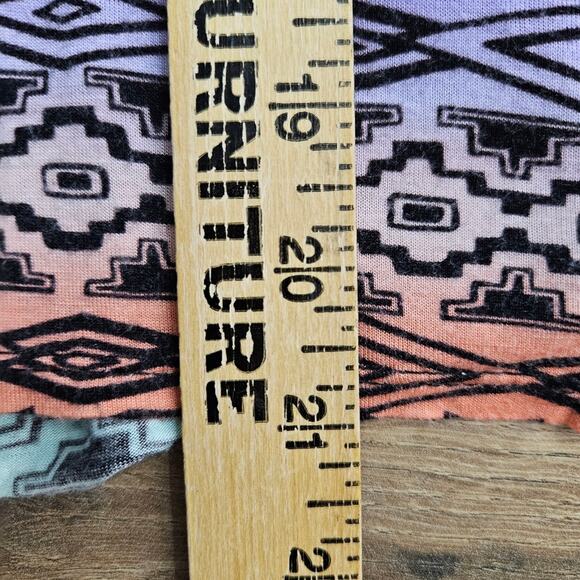 Wet Seal Aztec Print Lace Racerback Tank Top Size Medium Y2K Whimsigoth Fairy - Picture 12 of 14